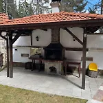 ивелия Πανσιόν 3*