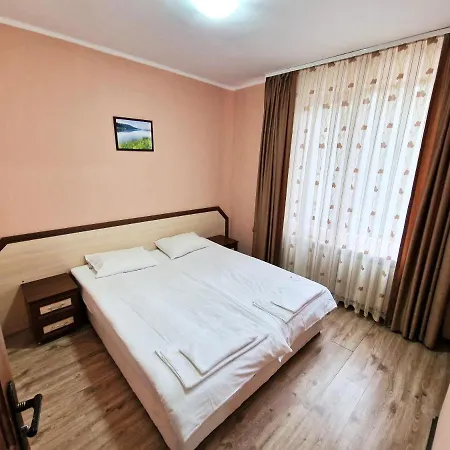 ивелия Pensiune