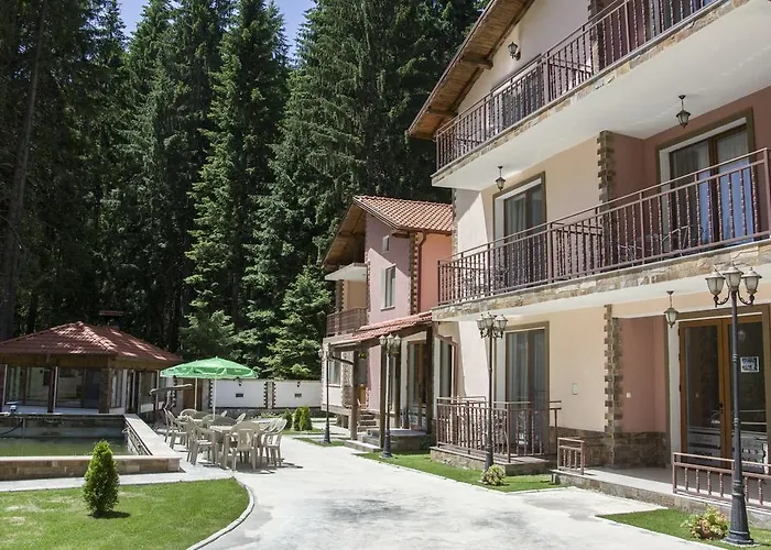 Gasthuis ивелия 3*